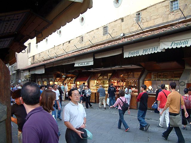 Ponte Vecchio jewelry shops 