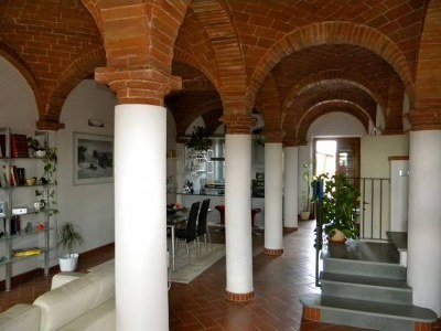 Tuscan arches design