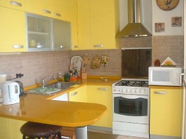 Tuscan Yellow kitchen