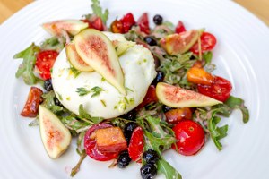 Figs with prosciutto - Savoury Fig Recipes