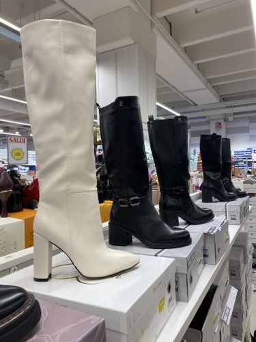 Top 10 Tuscan Leather Brands -
Where to Buy Leather Made in Tuscany, Italy 