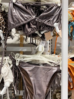 Triangle metallic swimwear trend - Metallic bikini