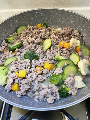 Natural dog food recipe with Mediterranean ingredients